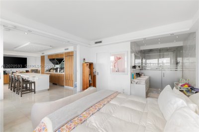 Aluguel de apartamento no Terrace Towers 14D