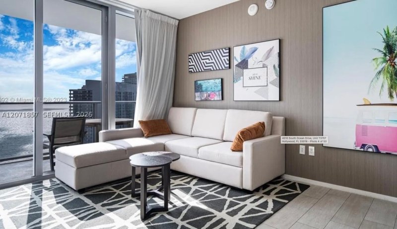 Condo for sale at Hyde Beach House R2007