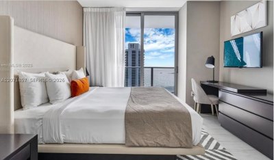 Comprar apartamento no Hyde Beach House R2007
