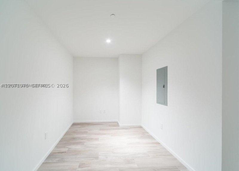 Apartment for rent at SLS Lux Brickell 2707