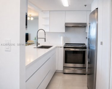 Aluguel de apartamento no Brickell Key Two 1101
