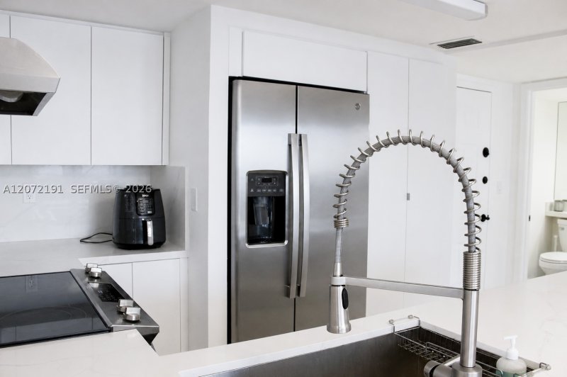 Apartment for rent at Brickell Key Two 1101