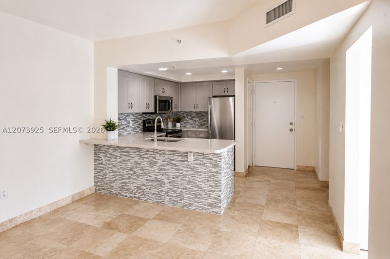 Condo for sale at Waverly Las Olas 703