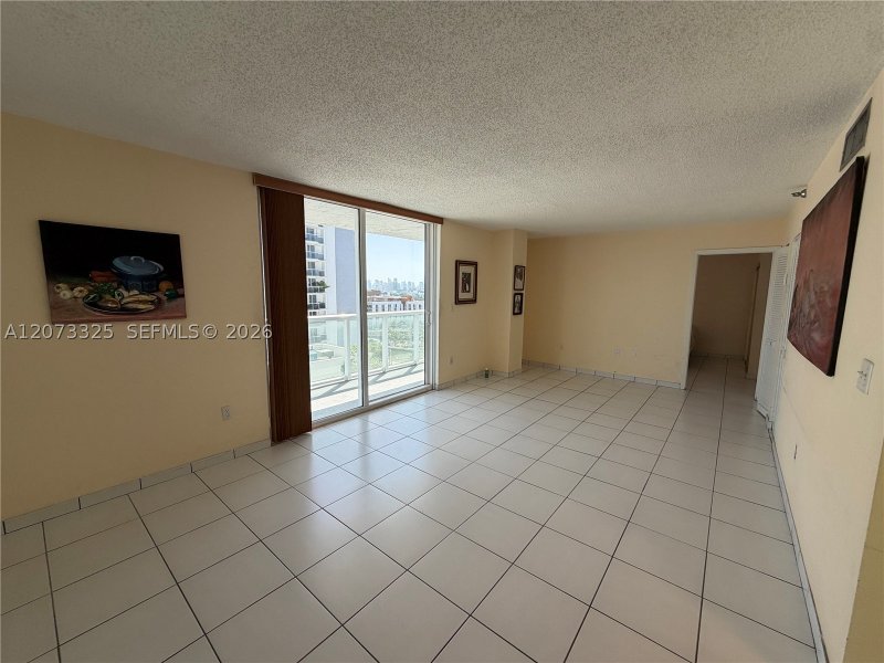 Condo for sale at Royal Club Condo 1405