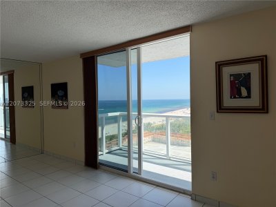 Comprar apartamento en Royal Club Condo 1405