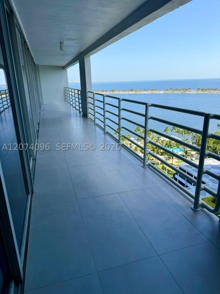 Apartment for rent at Atlantis on Brickell 1702