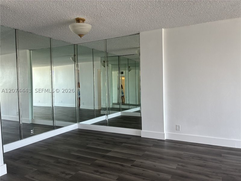 Apartment for rent at Waterside Towers 209