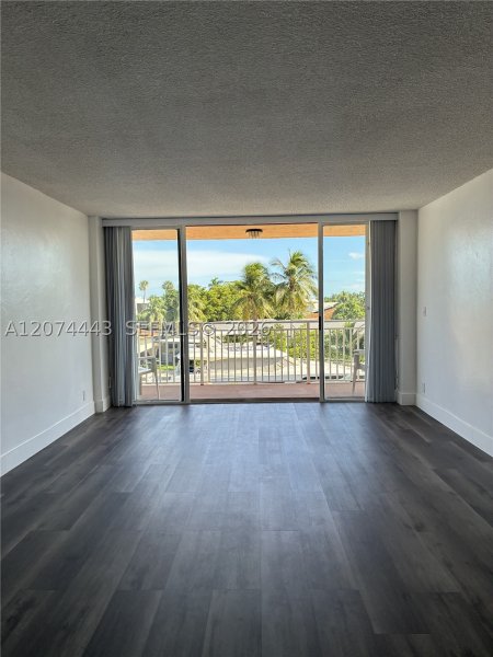 Apartment for rent at Waterside Towers 209