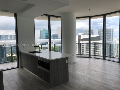 Aluguel de apartamento no SLS Lux Brickell 4905