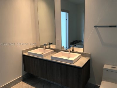 Aluguel de apartamento no SLS Lux Brickell 4905