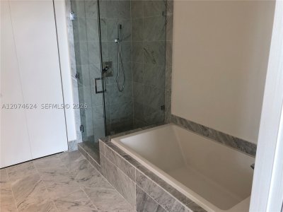 Aluguel de apartamento no SLS Lux Brickell 4905