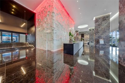Comprar apartamento en Beach Club Three 1108