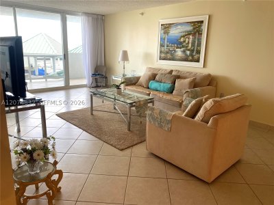 Aluguel de apartamento no Sands Pointe 706