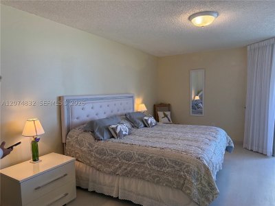Aluguel de apartamento no Sands Pointe 706