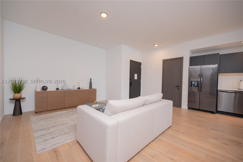 Property photo # 7
