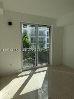 Apartment for rent at Baylofts 510