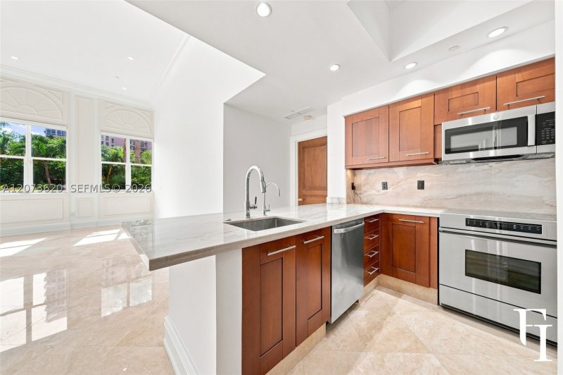 Apartment for rent at The Gables Club East