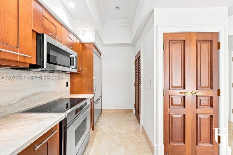 Apartment for rent at The Gables Club East