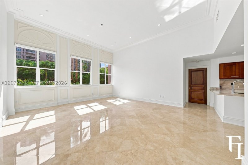 Apartment for rent at The Gables Club East