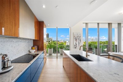 Comprar apartamento en Mr. C Residences Tigertail Tower 401