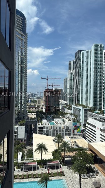 Condo for sale at Natiivo Gale Miami Hotel & Residences 1920