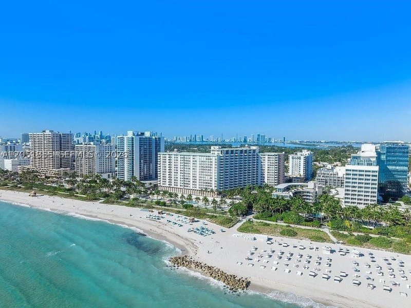 Condo for sale at Triton Towers 1734
