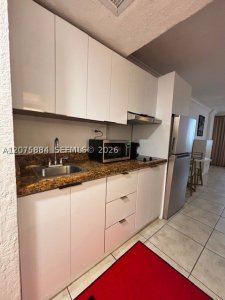 Comprar apartamento en Aventura Beach Club 303