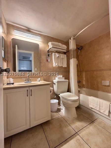 Comprar apartamento en Aventura Beach Club 303
