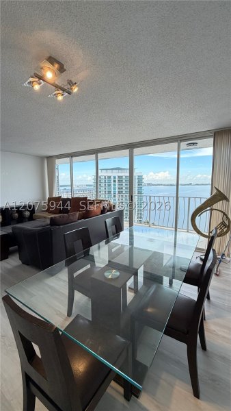 Apartment for rent at Grandview Palace 2115