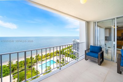 Comprar apartamento no Casa Del Mar 16F