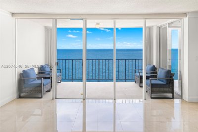 Comprar apartamento no Casa Del Mar 16F
