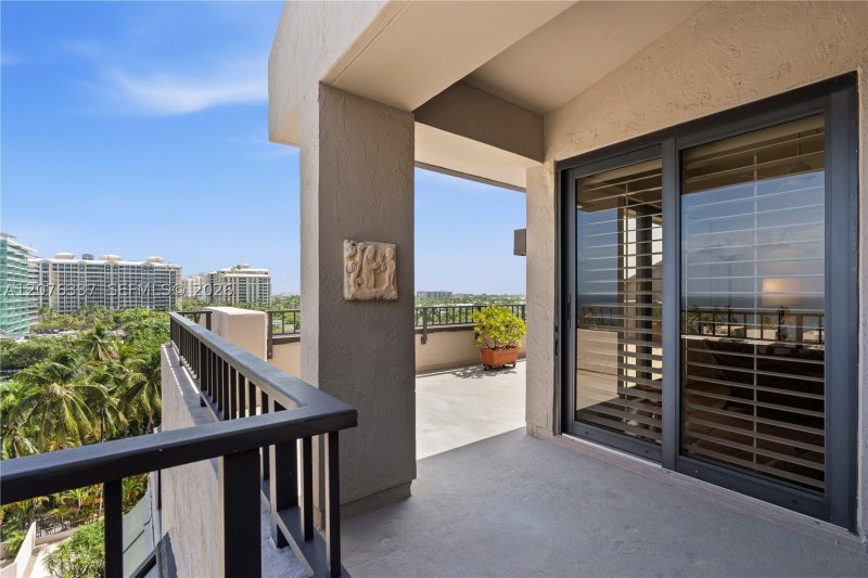 Condo for sale at Tidemark 707