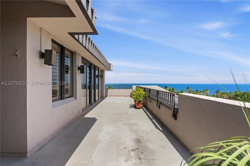 Condo for sale at Tidemark 707