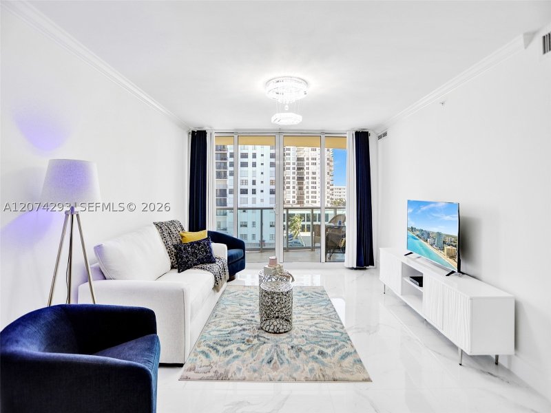 Apartment for rent at The Wave Condo 639 (availab