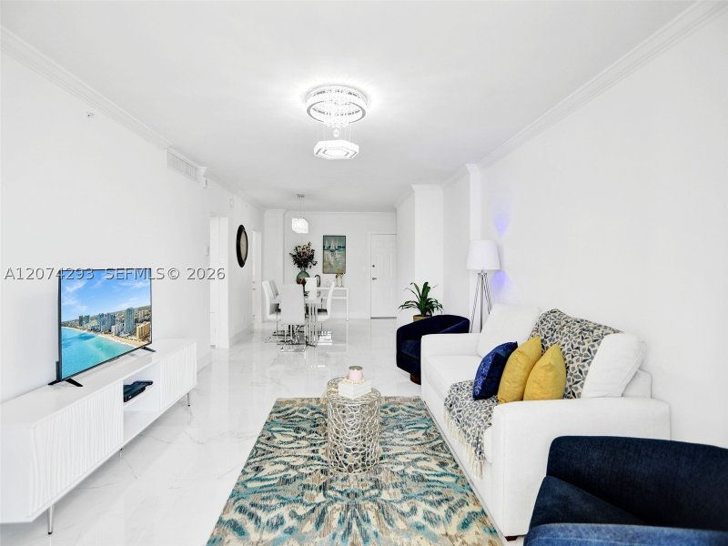 Apartment for rent at The Wave Condo 639 (availab