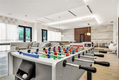 Comprar apartamento no Nine at Mary Brickell Village 1114