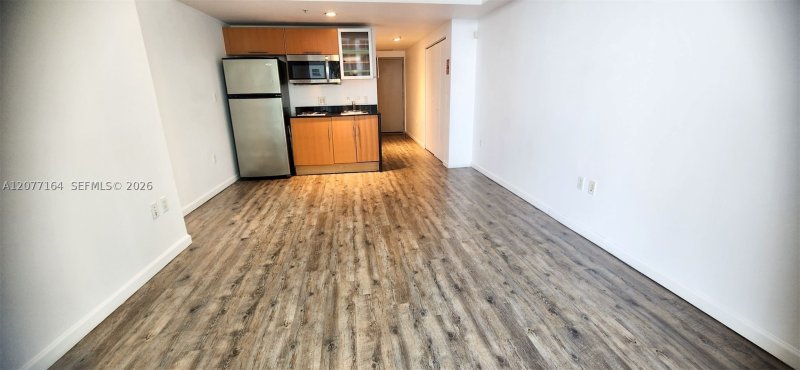 Apartment for rent at Opera Tower 1203