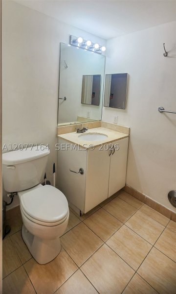 Apartment for rent at Opera Tower 1203