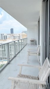 Comprar apartamento no Hyde Beach House R1103
