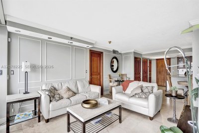 Aluguel de apartamento no L`Excellence 2004