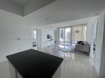 Aluguel de apartamento no Mint at Riverfront 3504