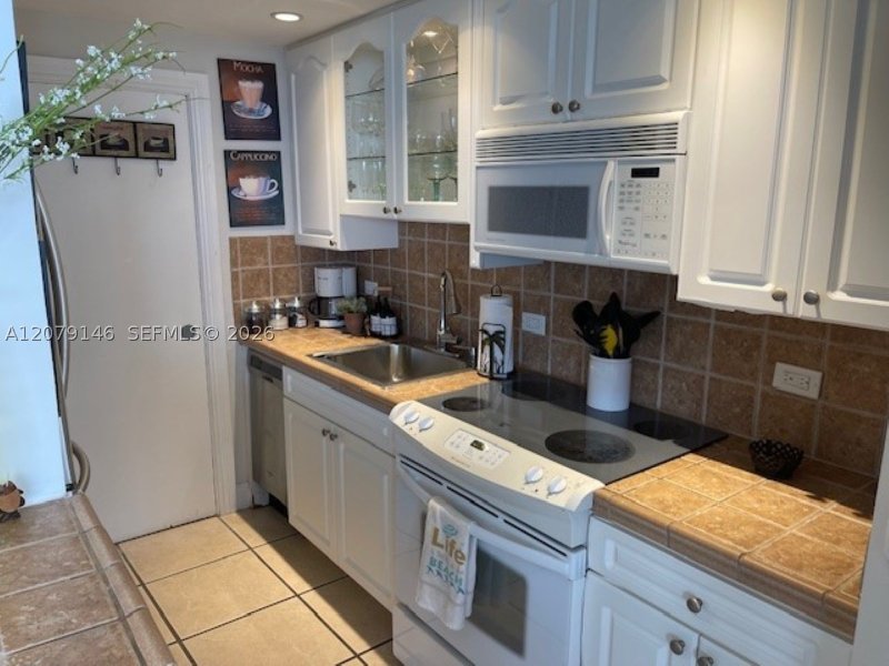 Apartment for rent at The Amethyst 710
