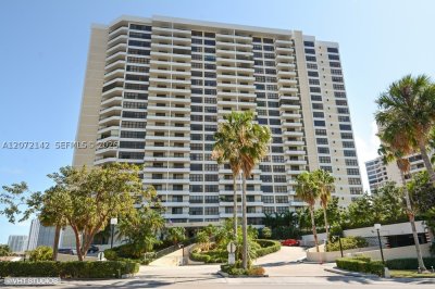 Comprar apartamento no Olympus Condo 1004