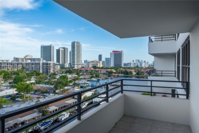 Comprar apartamento no Olympus Condo 1004