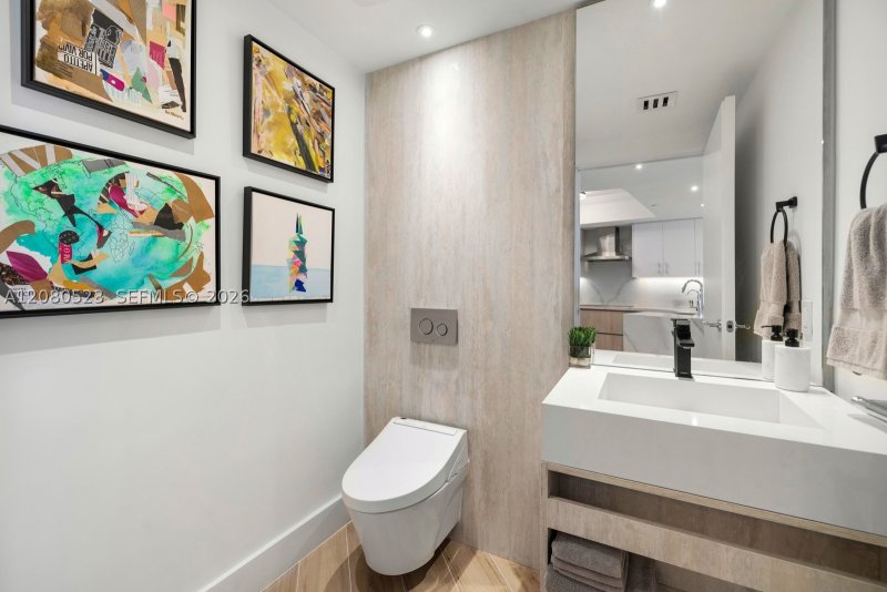 Property photo # 9