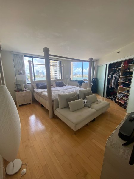 Condo for sale at Brickell Key Two 1214