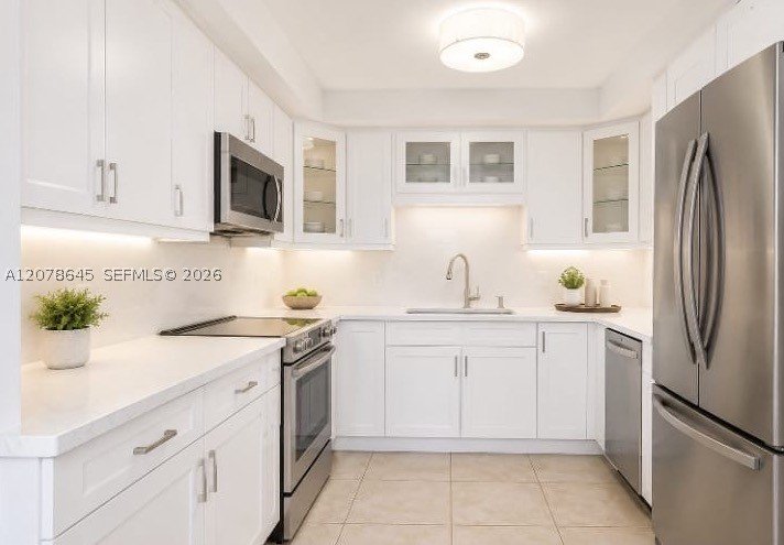 Condo for sale at Hallmark of Hollywood 605