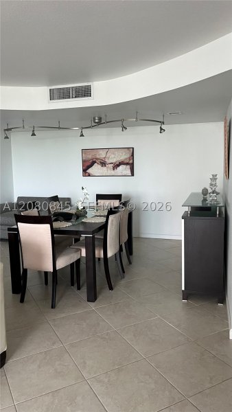 Apartment for rent at Aquarius Towers 406S