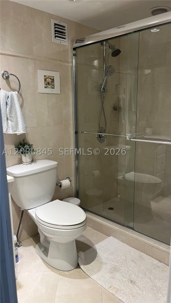 Apartment for rent at Aquarius Towers 406S