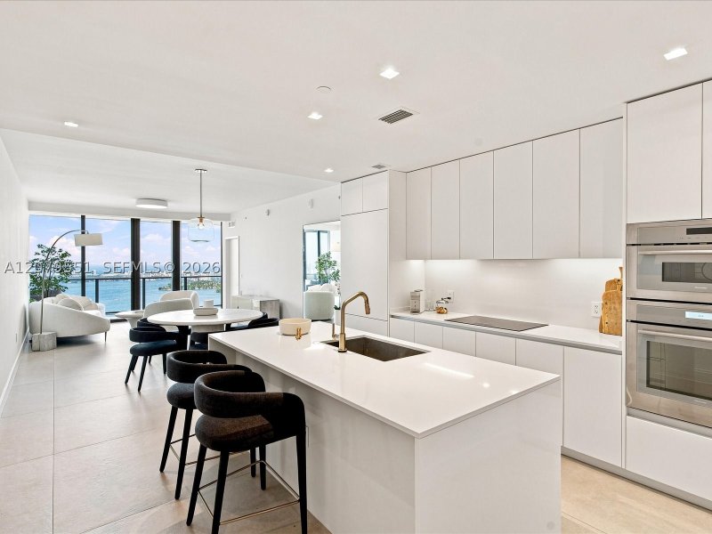 Alquiler de apartamento en Aria Reserve Miami 5605
